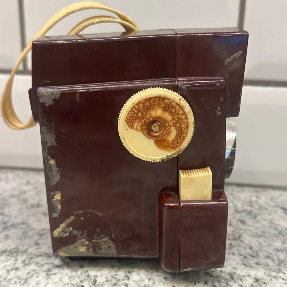 Imperial Debonair Camera Maroon Bakelite Vintage 620 Film MCM Prop Untested